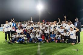 约基奇砍下118次25分+10助，史上其他中锋合计108场